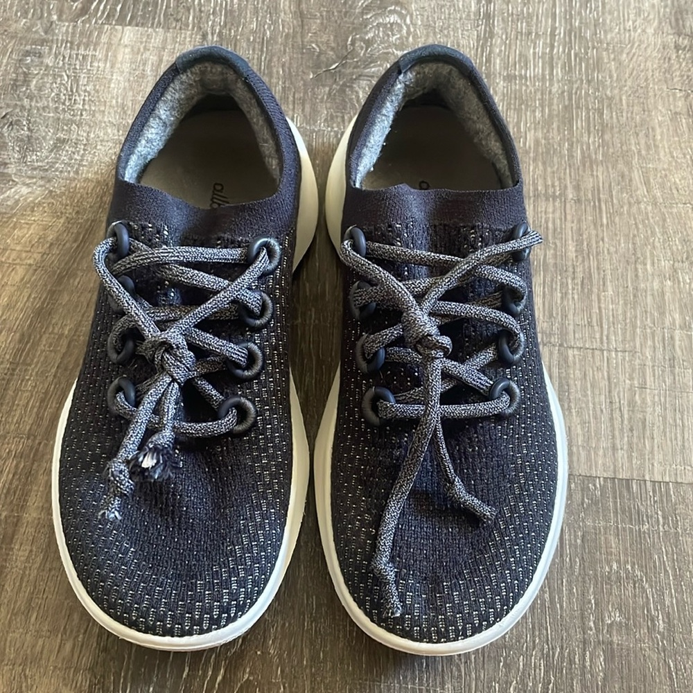 Allbirds ‘Tree Dasher’ Running Shoes. Navy. Women’s Sz 7